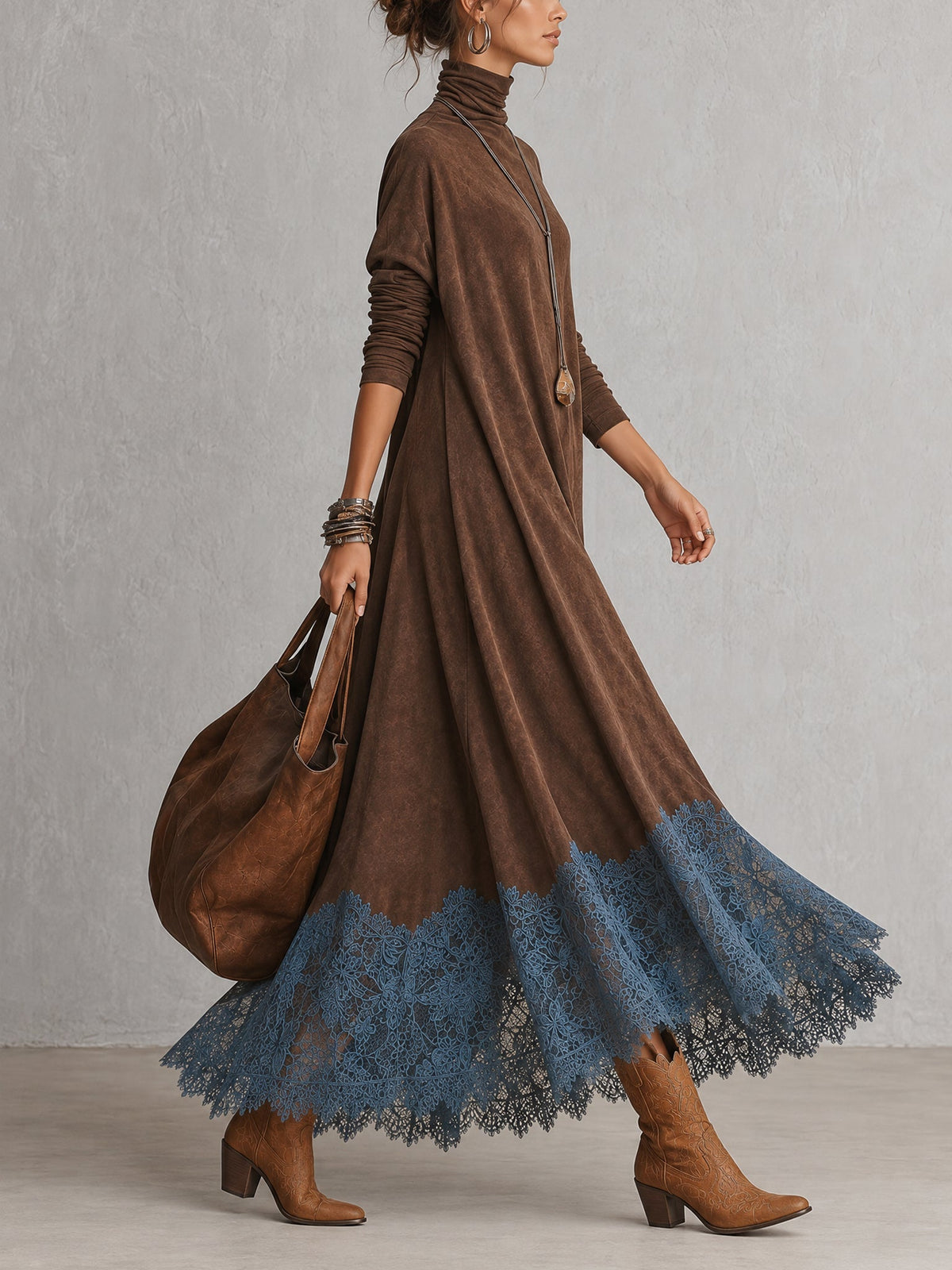 Valentina | Rochie Lungă Maro cu Dantelă Albastră