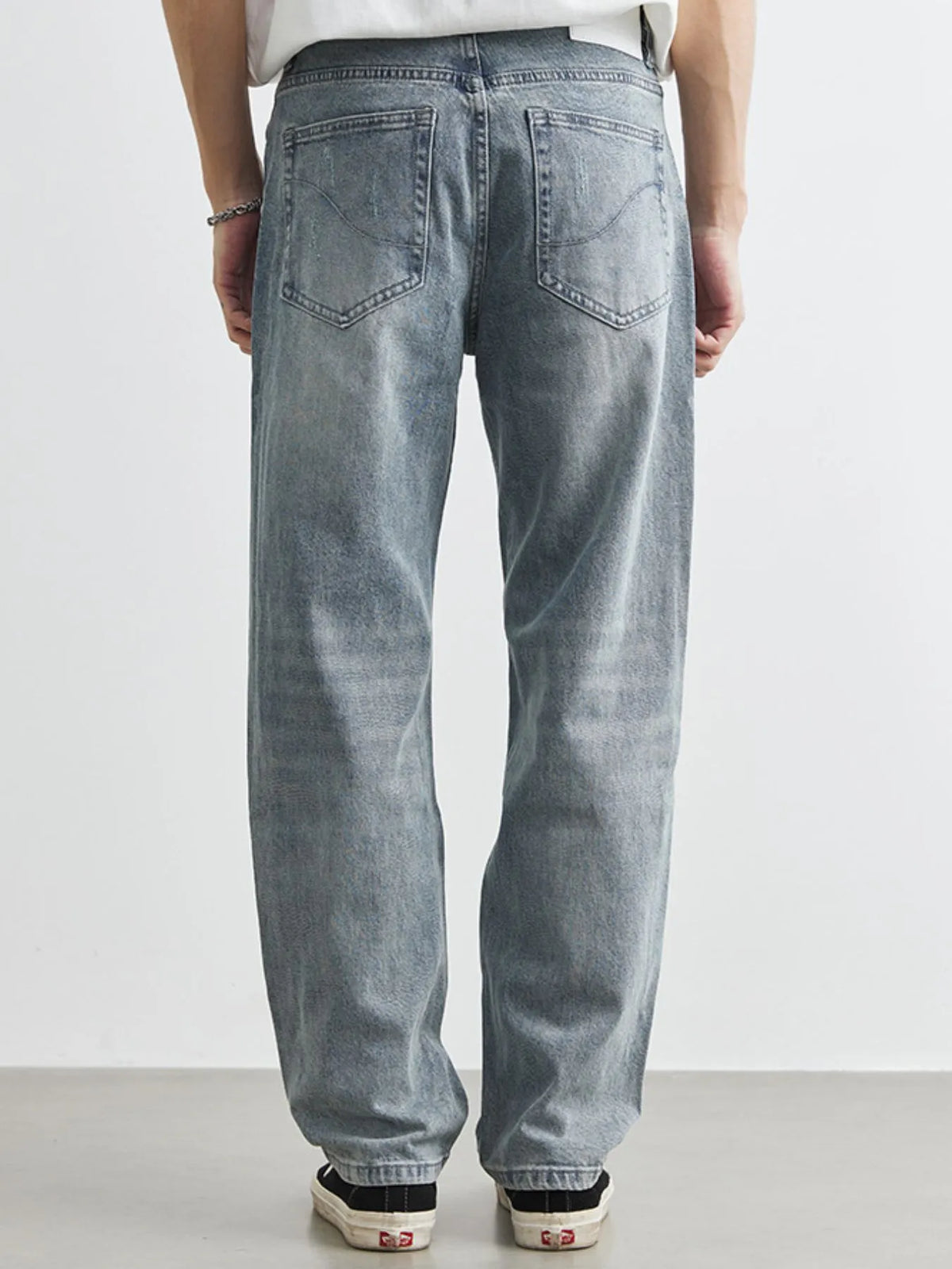Leo | Jeans