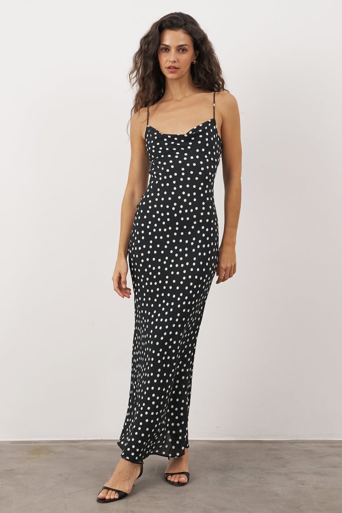 Orla | Rochie cu buline